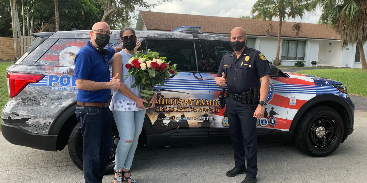 It was an honor to assist Lieutenant Mike Rojas and bring his wife flowers on their 13-year anniversary. Lt. Rojas is currently deployed overseas with the <a href="/USNavyReserve/">Desiree Woodman - Navy Reserve PAO</a>. We are proud that he serves our country, but also proud of his wife’s service to his family in his absence.