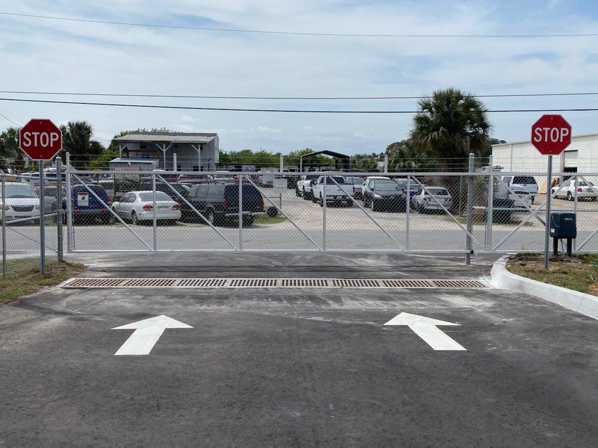 FL_Striping's tweet photo. Thermoplastic striping and sign installation.

#thermoplastic #signinstallation #parkinglotmaintenance https://t.co/5sPVIDPNFh