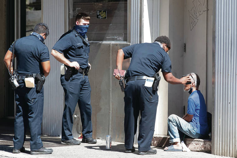 StarAdvertiser's tweet photo. Social services should respond to homeless cases, Honolulu Police Chief Susan Ballard says #HomelessInHawaii https://t.co/m5LiCCh0xr https://t.co/eqxrEb3brl