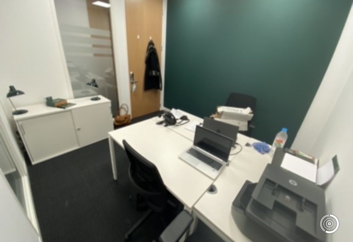 VeassLtd's tweet image. Big reveal tomorrow #networxhour watch this space..... It's been a long time in the making! #branding #wallsign @VeassLtd HQ ✅✅