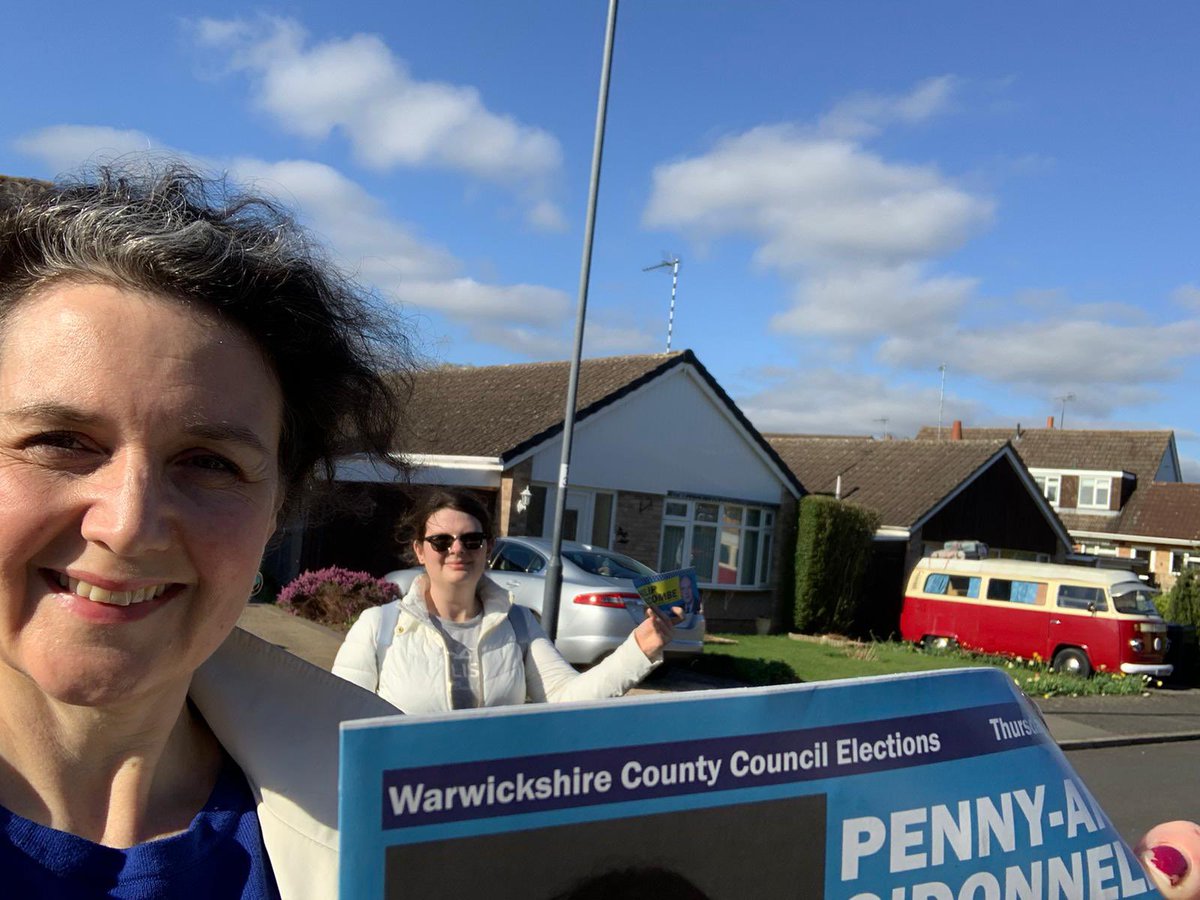 When <a href="/cwowomen/">Conservative Women</a> and <a href="/CYoungWomen/">Conservative Young Women</a> come together and campaign for the wonderful <a href="/pennyanneod/">Penny-Anne O'Donnell</a> 

#elections #campaigning #conservatives