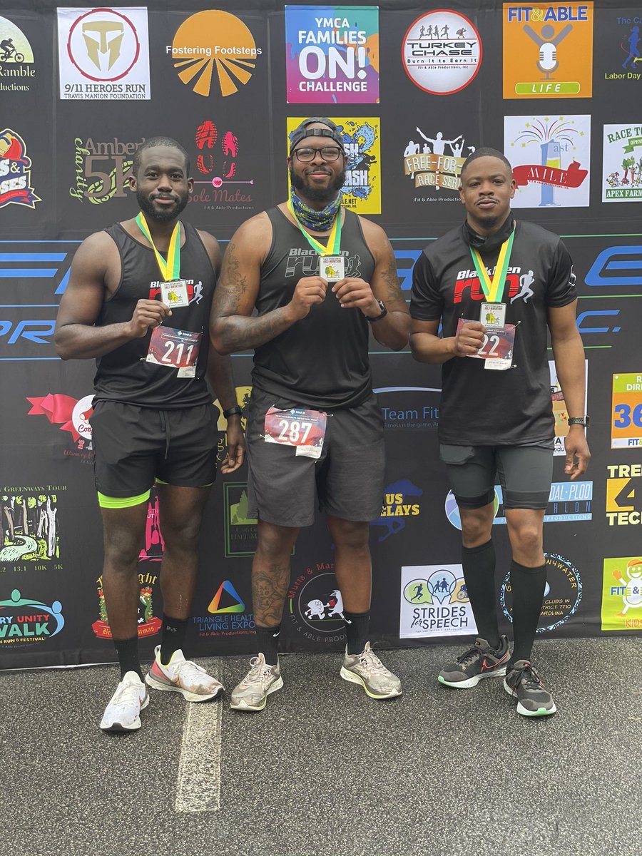 BMR_PHL's tweet photo. Congratulations to our BMR Philly Home Team members who completed the Cary Greenways Half Marathon yesterday ๐ช๐พ๐
๐ #BMRPhilly #CommunityKings https://t.co/5QTfYDPkfU