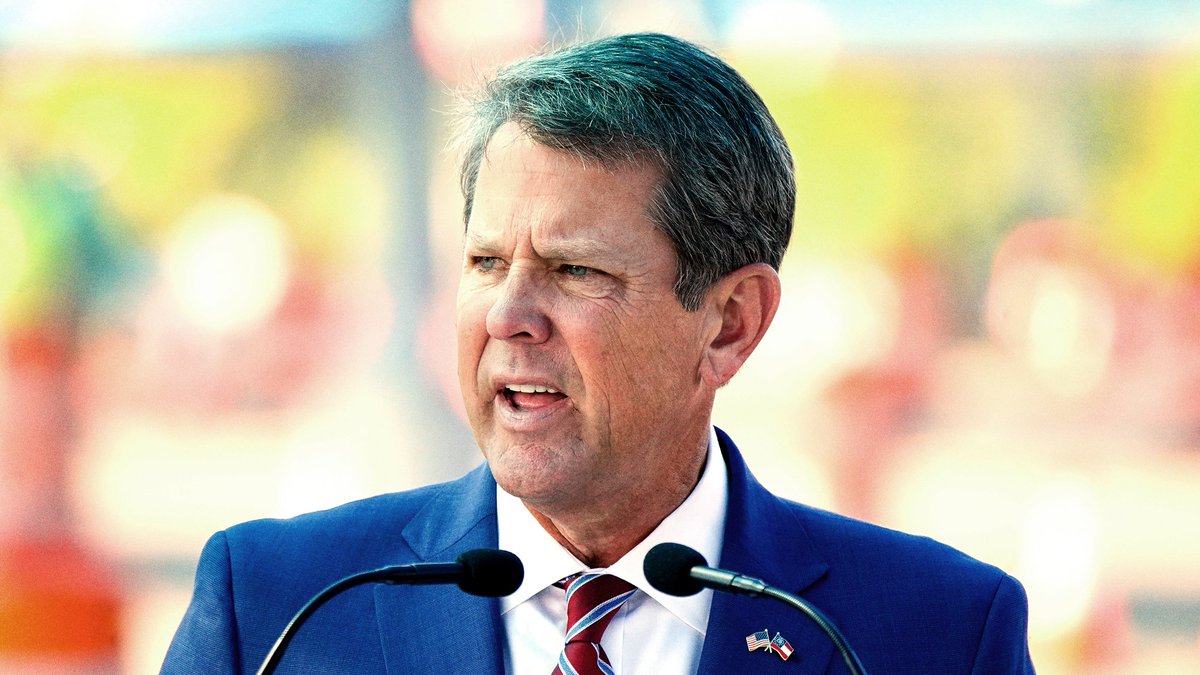 TheOnion's tweet image. Georgia Amends Voting Law To Allow People In Line To Be Hydrated With Fire Hoses bit.ly/39sUeBI