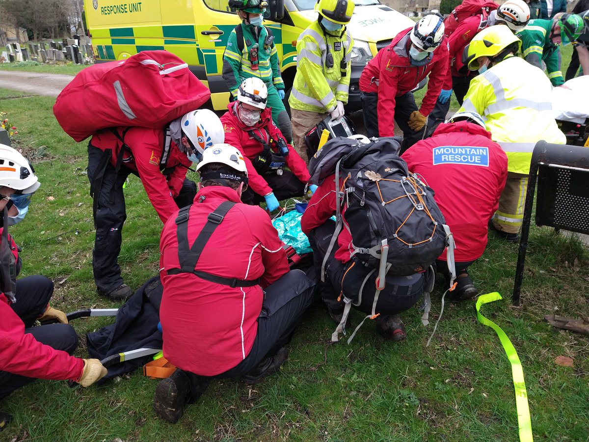 CalderValleySRT's tweet photo. #CALLOUT

At 14:52 on Sunday 28th March 2021 @CalderValleySRT received a request from @YorksAmbulance to assist with the evacuation of a male who had fallen from a quad bike in Bull Greave Beck, Bradford.

To read more visit;
https://t.co/f6Gln924Dv https://t.co/Rkuy8RumiZ