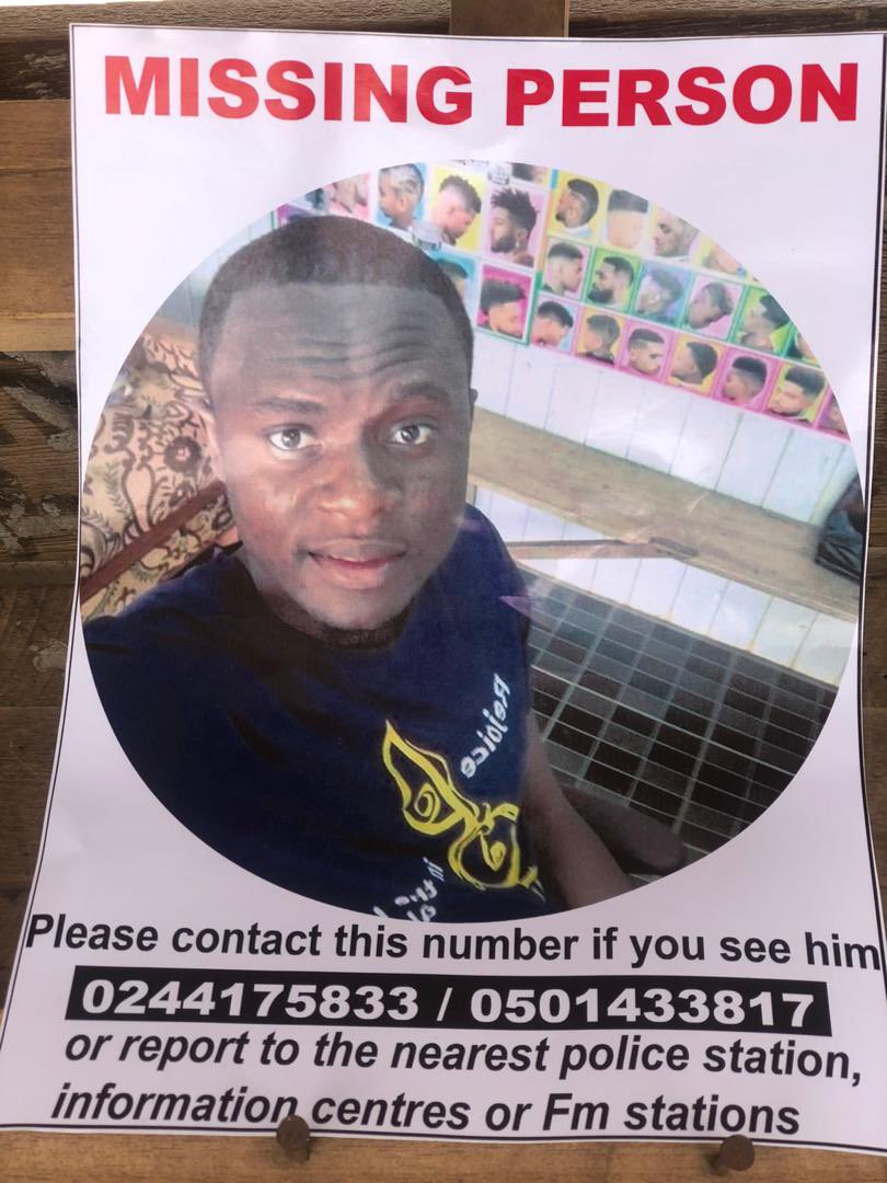 Filla_HQ's tweet photo. A MISSING UCC STUDENT
Anyone who sees or has important information about Mr. Mohammed Saani should report to the nearest police station or contact the number: 0244175833/0501433817

Filla Pascal Reporting🎤 https://t.co/9PUIyeUHir