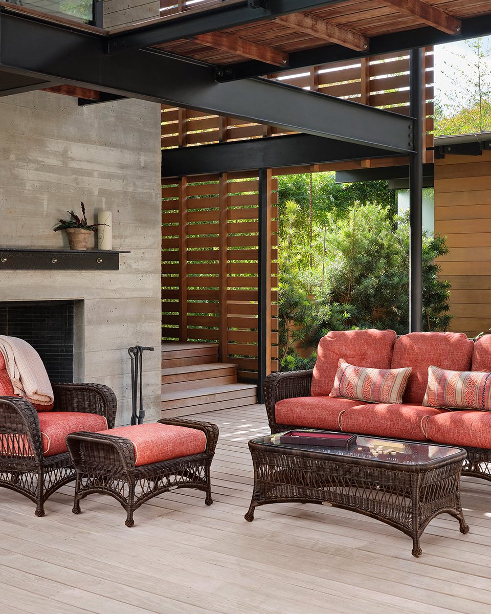 Bold and warm, the #Sommerwind collection will leave you feeling so comfortable you won’t want to get up. 😌