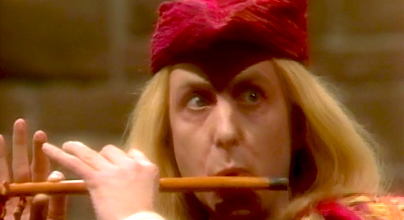 Happy birthday to the one and only Eric Idle.
Faerie Tale Theatre - Season 4, Episode 3, \"The Pied Piper Of Hamelin\" 