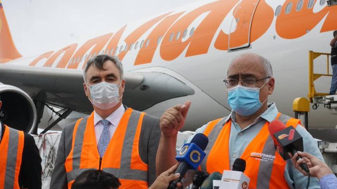 📢¡𝐀𝐬í 𝐥𝐨 𝐃𝐢𝐣𝐨!  🇻🇪
Min. <a href="/AlvaradoC_Salud/">Carlos Humberto Alvarado González</a>: Seguimos avanzando en la meta de inmunizar al 70% de la población venezolana para este año, y lograr una inmunidad de rebaño en el país  #CuídateDeLaCovid19