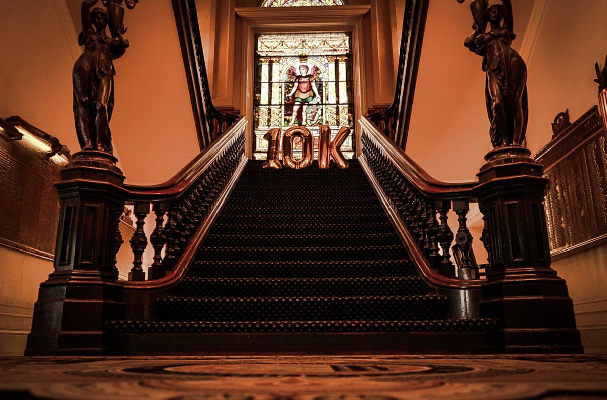 10K Followers on Instagram! Thank you to our community of members, staff, clients, vendors, friends and supporters. We love sharing #leaguelife with you! If you’re not following us there yet, be sure to do so! 
#philadelphia #privateclub #instagram #10kfollowers #membership