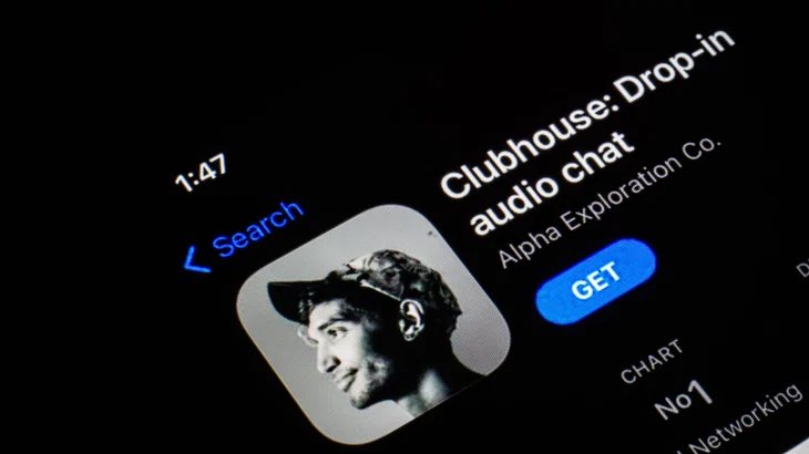 7_tayara's tweet photo. #ClubHouse 
#كلب_هاوس. 
برنامج دردشة صوتية و جلسات حوارية ، يصبح المنصة الاولى للحملات الانتخابية القادمة في ديسمبر القادم. https://t.co/jVmHaerOUj
