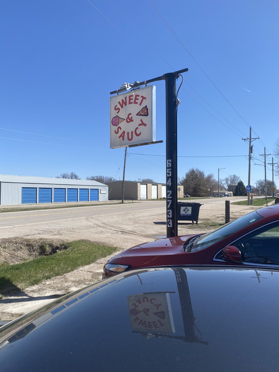 Myself and a couple deputies ate at Sweet and Saucy in Hooper today. Great food and staff.