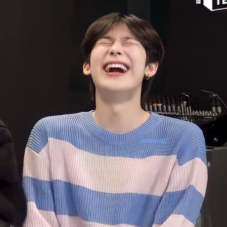 heeliestw's tweet image. Sunoo riendo para la buena suerte ♡
Si ves esto por favor da RT para que su sonrisa nunca se borre~

I vote for #ENHYPEN for #StanWorld
#엔하이픈 @ENHYPEN @ENHYPEN_members