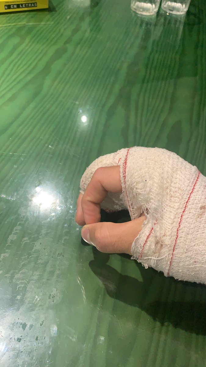 <a href="/MiguelRoblesRa4/">Miguel Angel Robles Ramírez</a> Retwetea si te la comiste con papas