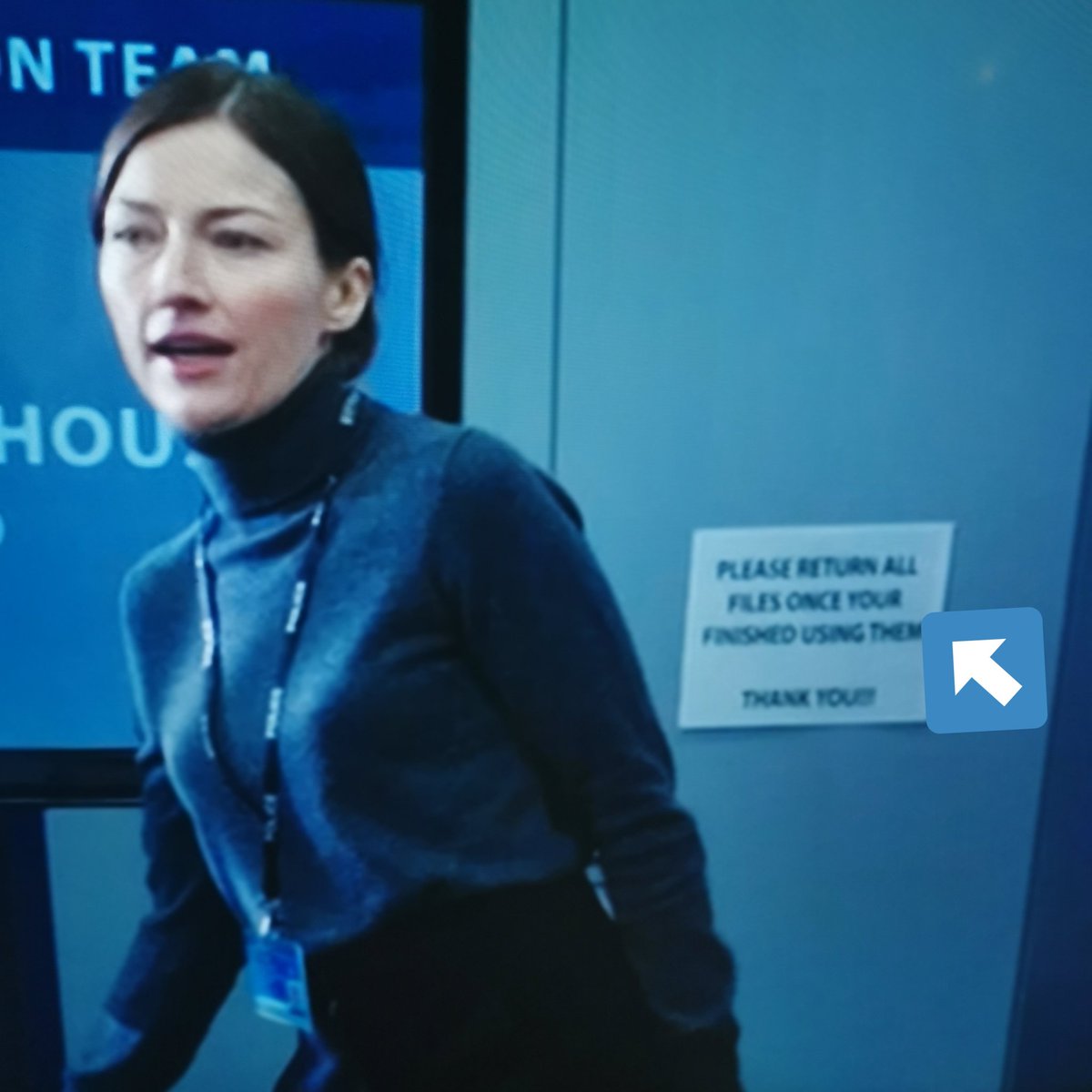 Miss_M_88's tweet photo. This notice behind Kelly MacDonald is really ripping my knitting! #LineOfDuty #OnceATeacher #WhereIsMyRedPen https://t.co/b2jdSPMREj