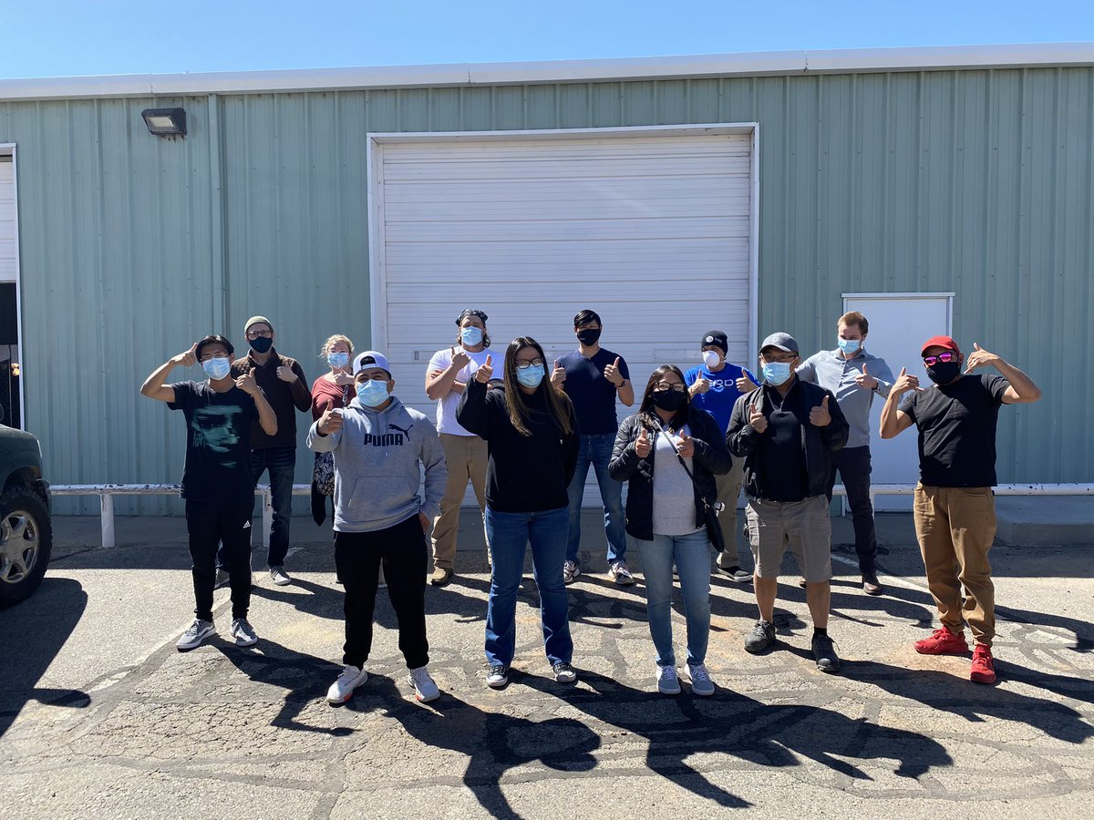 SSE_global's tweet photo. SSE crew be having a great day today 🙌🏻✨

📍Farmington NM

#SSEnavajo #SSE #SSEglobal #SSEteam https://t.co/uhY1DVLLCQ