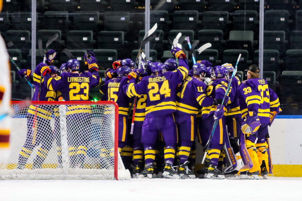 MinnStMHockey's tweet photo. No you didn’t dream it... We’re going to the Frozen Four!!!! 😈 https://t.co/Xm4YJxv50k