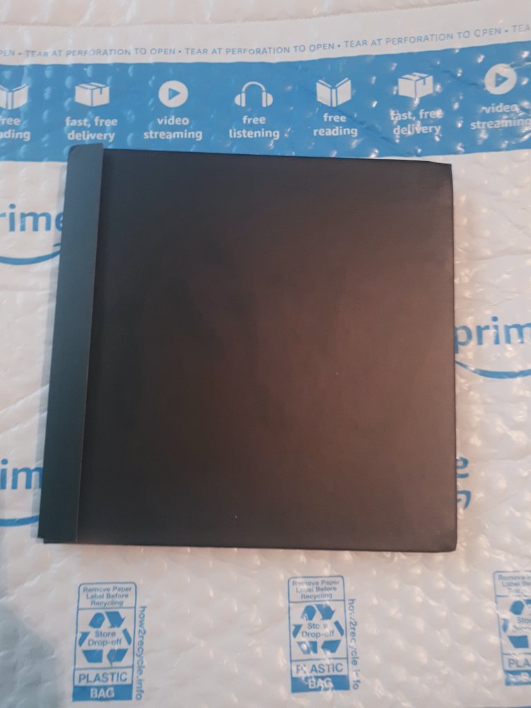 CoupsVi11's tweet photo. Mi disco de DPR IAN llegoooooo!
Aahhhhh😵🤯
#Mito #MoodswingsInThisOrder
@DPRIAN_ 
Is amazing! Love it ♡♡♡ https://t.co/kUVwyQu8gu