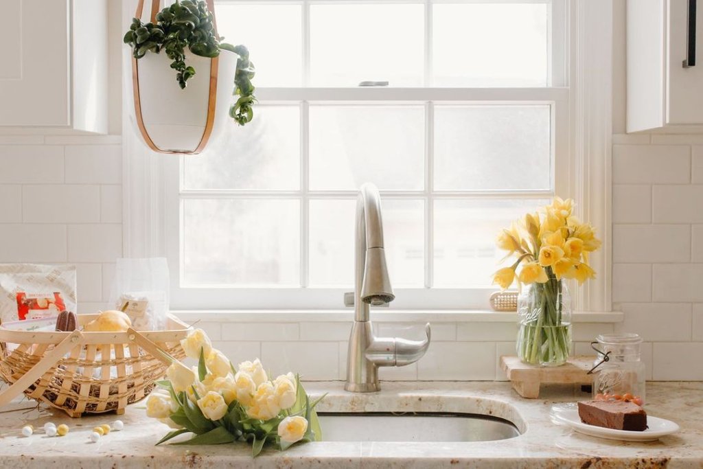 Can you spot the chocolate bunny hiding in this photo? 🧐