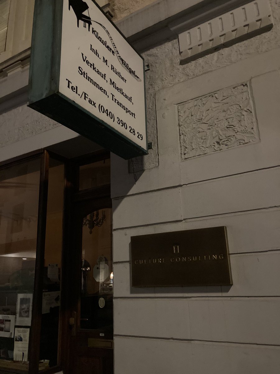 Krude Faschismus Thesen 2.0 mitten in #Ottensen <a href="/AntifaAltonaOst/">Antifa Altona Ost</a>