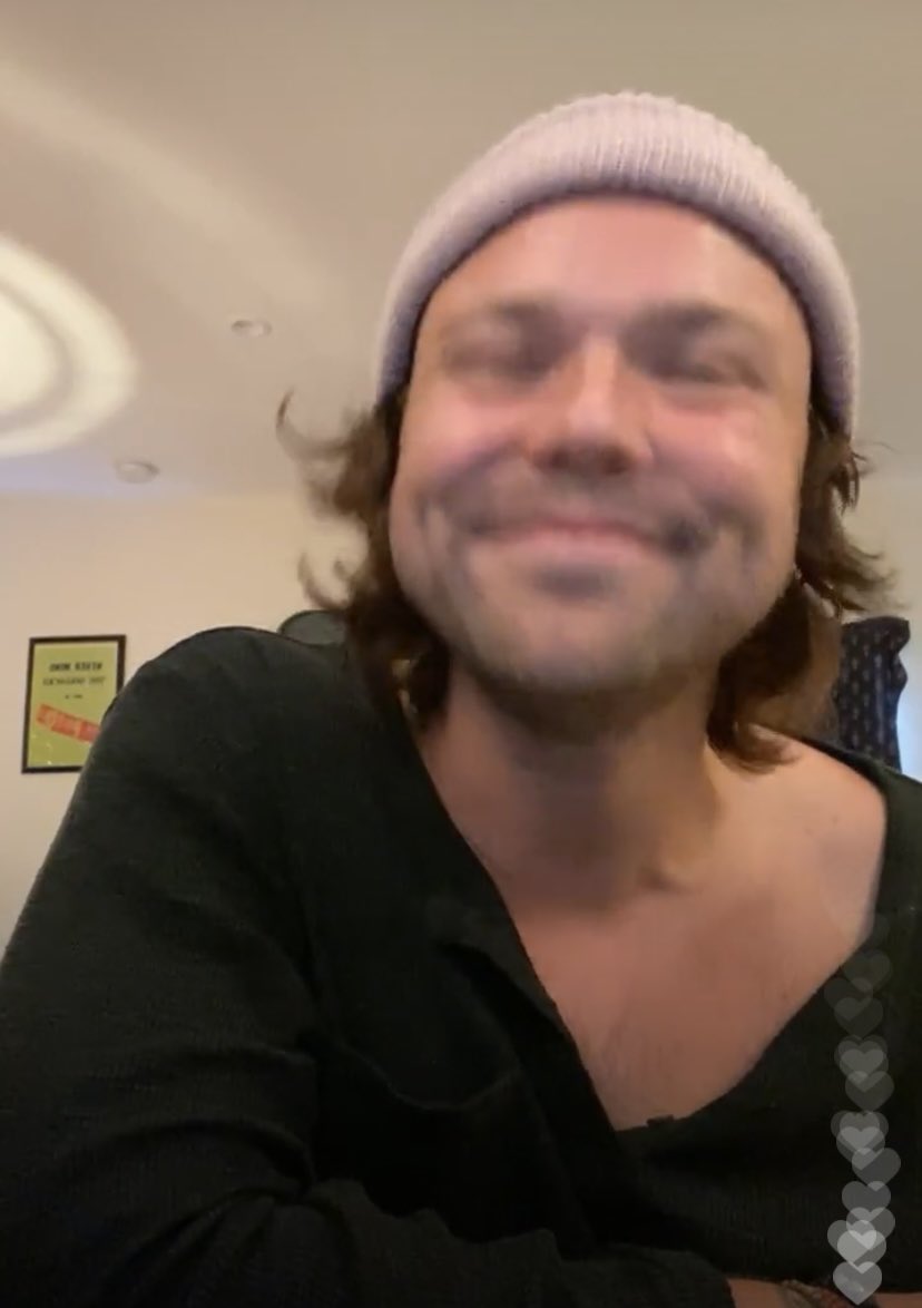 me having the          me remembering 
worst day ever:        5sos exist: