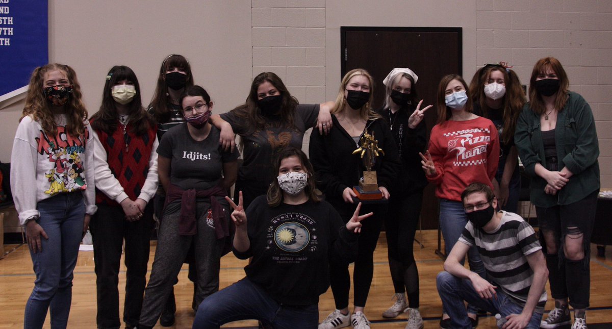 wcsSHSba's tweet photo. Congrats to @wcsSHS art teams for working so hard and bringing home the championship trophy again this year!!! @WCSedu #artthrowdown #nahs #outsidethebox https://t.co/VDRkCd5XMd