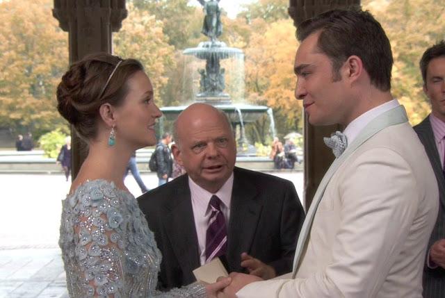 MaestrosCostura's tweet photo. Esta boda es insuperable #MaestrosDeLaCostura #GossipGirl 💖💖💖 https://t.co/gd7Bbf2exQ