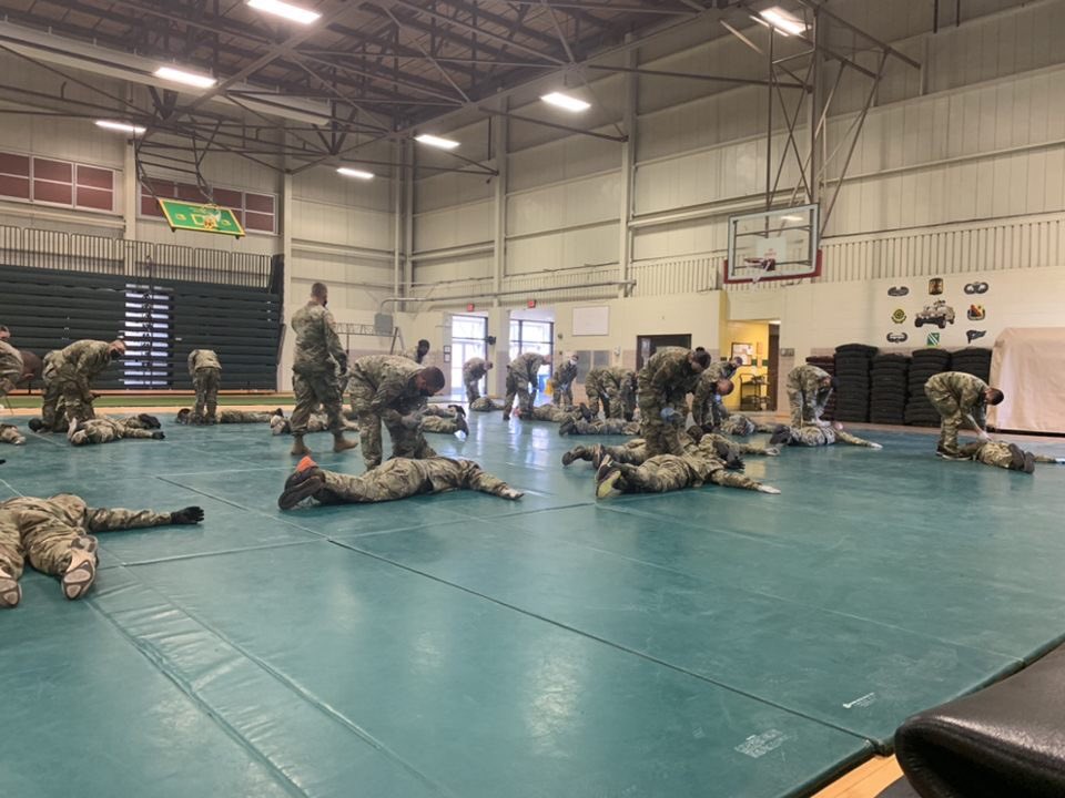 B795Bulldogs's tweet photo. Another busy day of training for your future #MPs. #Bulldogs are learning that they have extremely important jobs to do as they must #assist #protect #defend their fellow service members, family members, and DoD Civilians. @USArmyMPCorps @G7_795_MP #1stresponders #LEprofessionals https://t.co/JstpPU0StP