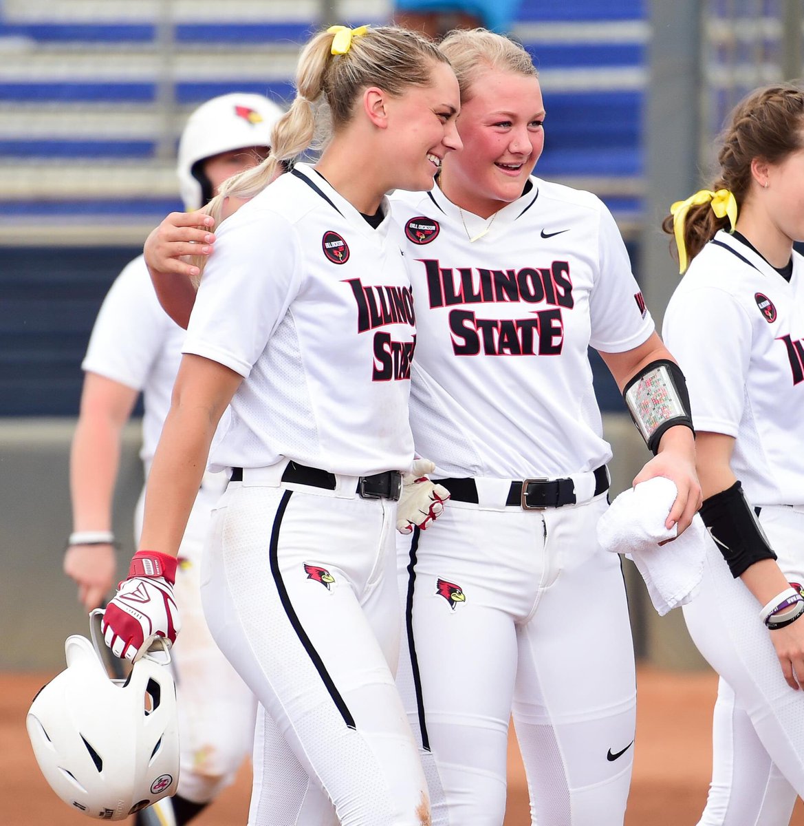 RedbirdsSB's tweet photo. Name a better duo - we'll wait

@mackleonard31 ➡️ Player of the Week

@MorganDay_29 ➡️ Pitcher of the Week 💪

📰: https://t.co/di2Y5cwDCD

#BackTheBirds https://t.co/bg6g159mCd
