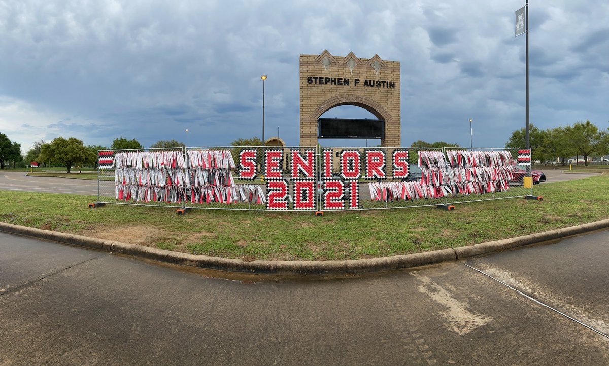 Austin High School 21 tweet media