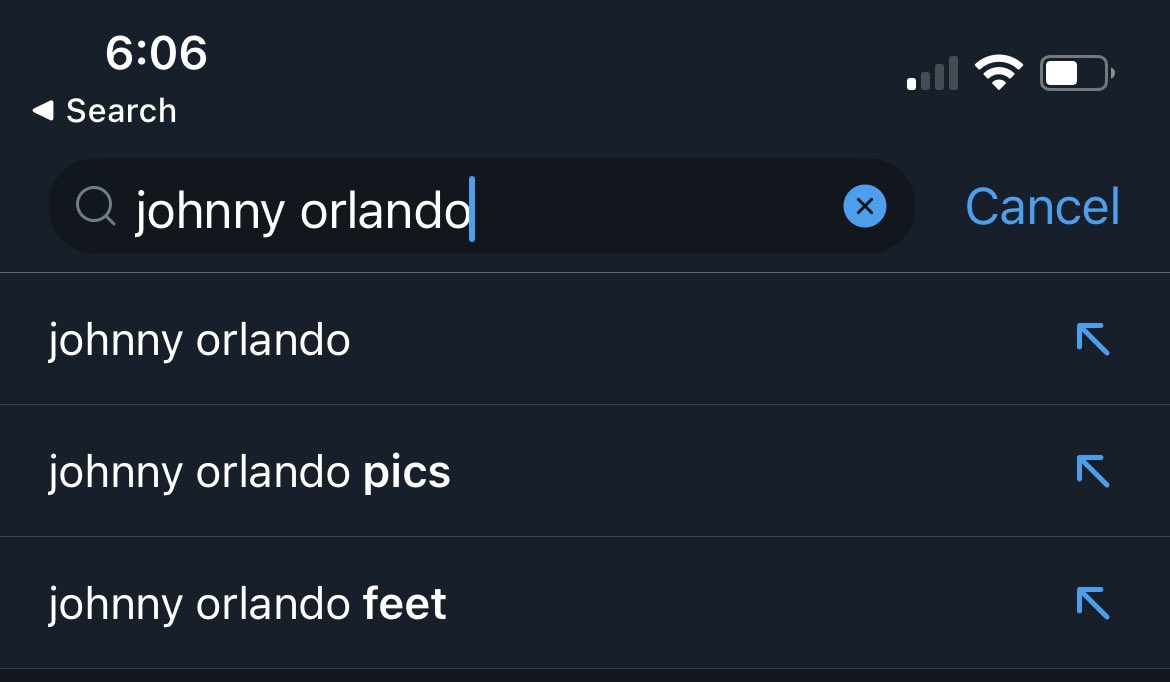 johnnyorlando's tweet photo. what in the hell is this. https://t.co/gZOi3qO1gH
