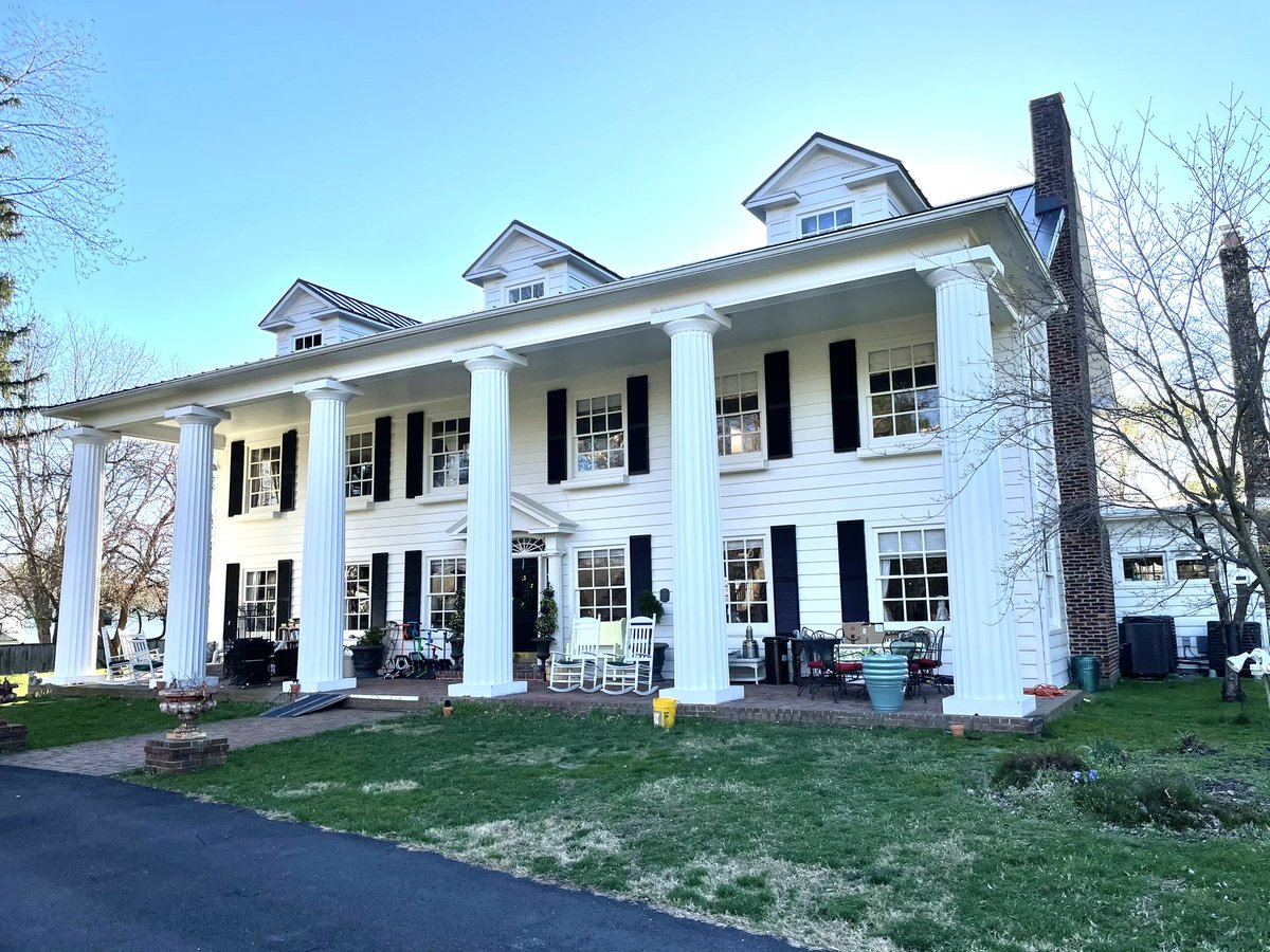 Tonight’s lodging. The former estate in Olney of Harold Ickes, the second longest-serving cabinet secretary in US history and FDR’s secretary of Interior. FDR used to duck out here to play poker. I’ll be crashing in his bedroom.