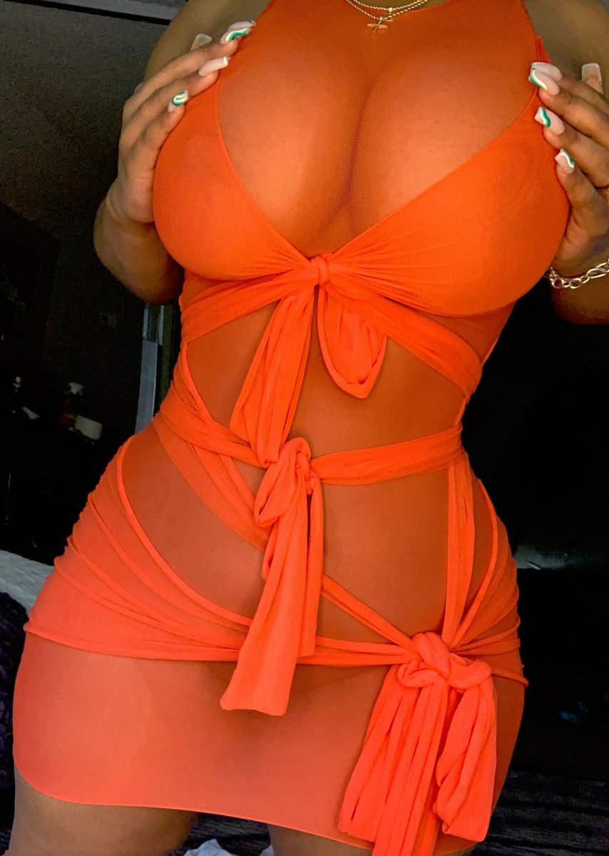 msixelaa_'s tweet photo. It’s the Orange for me https://t.co/SR5iR4WhJi
