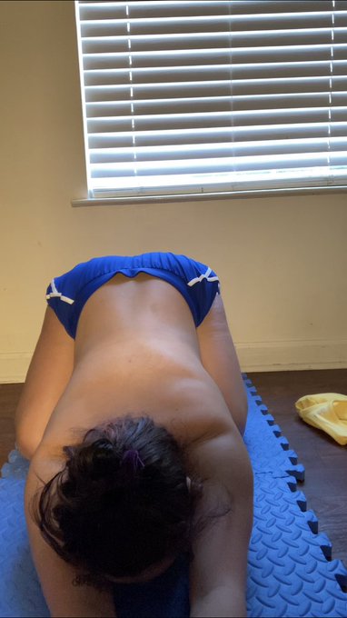 New sexy strip yoga on my onlyfans💋link in bio https://t.co/OCRfcR5qH1