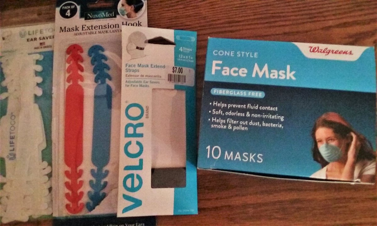 MadamSarcastra's tweet photo. Found more KN95 #masks at #UnclaimedFreight/@AceHardware 🙌
Since last year I haven't worn a mask that wasn't 3-dimensional (more room!) & didn't have over-the-head straps.
I #DoubleMask w/ @Walgreens cone-mask inside... found extenders/ear-savers @cvspharmacy & @BigLots 😉👍 https://t.co/lcThoZkOxw