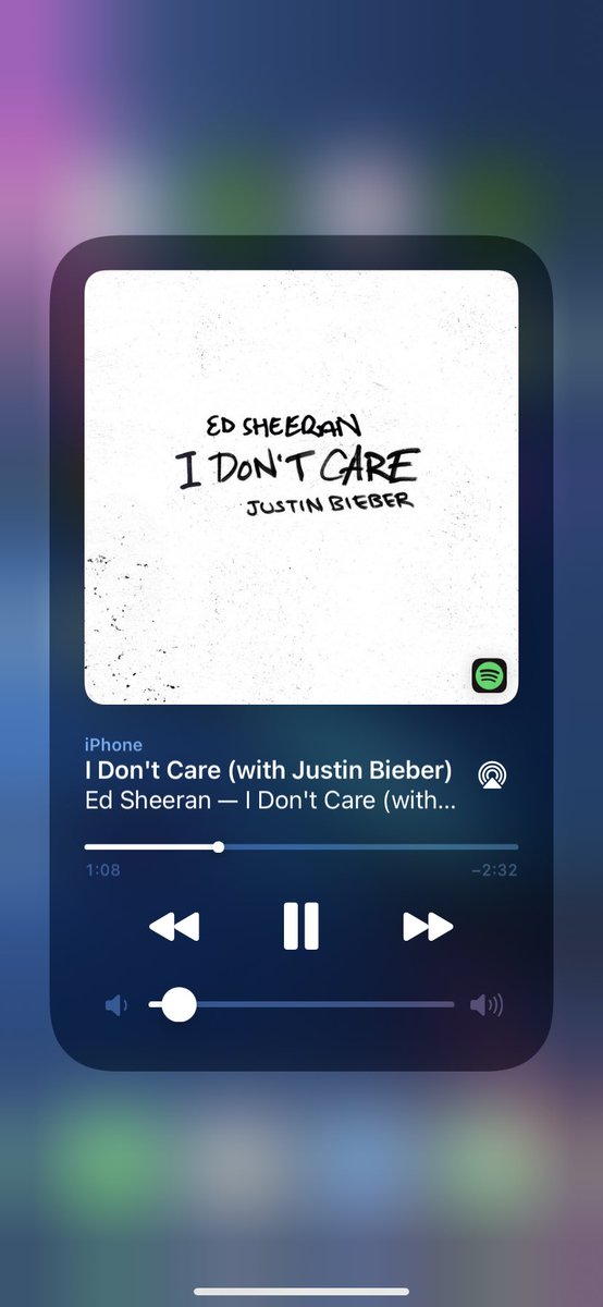 jlnprzz's tweet photo. Esta canción me pone muy muy muy feliz😬 https://t.co/Qj3uixCktJ