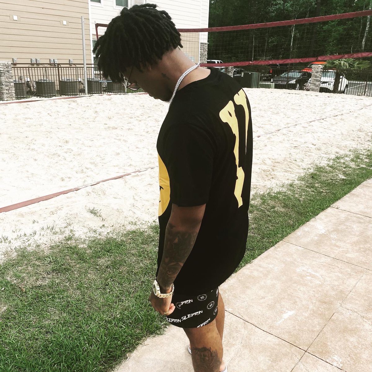 CapitalJ4Y's tweet photo. Used to be Slepton, Now They Won’t Leave Me VLONE🙂🩸 https://t.co/gA61QvpAb4