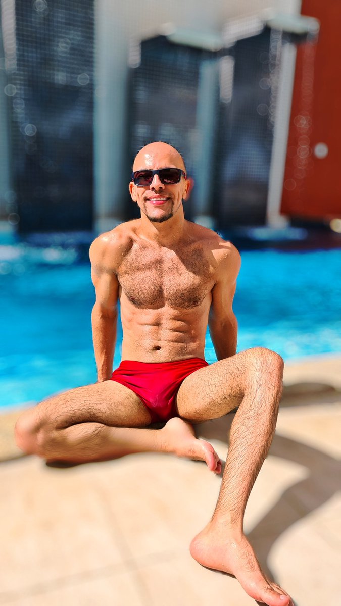 FabiolopesSp's tweet photo. As vezes o melhor é esperar... deixar os animos se acalmarem....
Lembre - se mágoa é um copo de veneno que você toma achando que fará mal a quem te feriu.
.
.
.
#sungavermelha #boy #sp #usesunga #homem #gay #gaysp #sarados #careca #follow #bear https://t.co/O9dwFQXHBJ