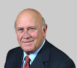 HelenClarkNZ's tweet photo. #FWDeKlerk, former South Africa President, Nobel Peace Laureate &amp; @G_L_F_2004 Chair has called on @antonioguterres to use UN Charter Article 99 to call meeting of Security Council on Myanmar🇲🇲 &amp; for UNSC to invoke #R2P. #WhatsHappeninginMyanmar @GCR2P https://t.co/k32J38eWqU https://t.co/MPwdGhe8xC