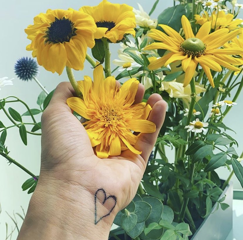 wnr_____'s tweet photo. 🌻🐻🌻🐻🌻🐻
 #3월30일미노별이찬란 
#loveandminoday
♡@official_mino_ ♡ https://t.co/oWzk8czsYI