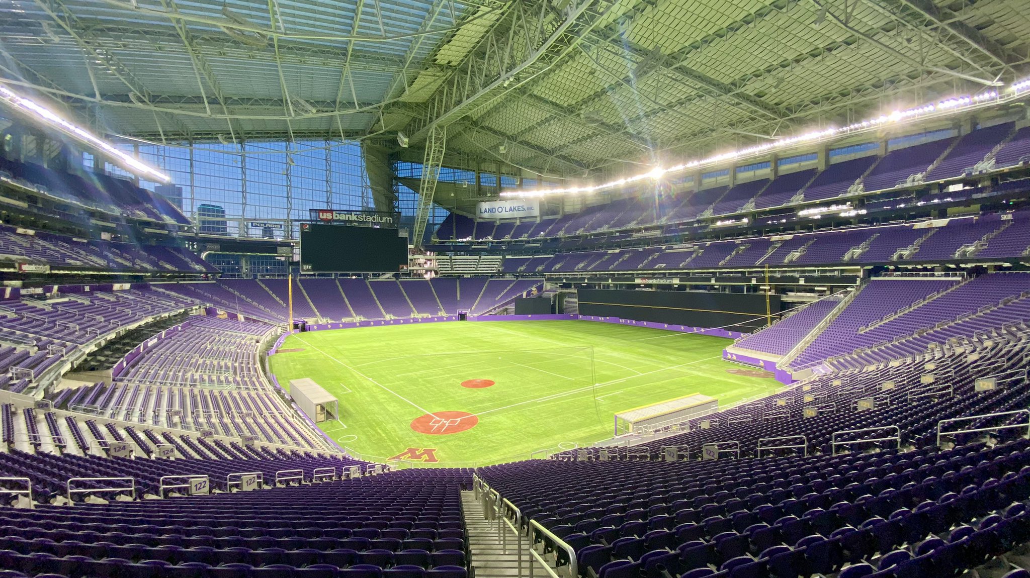 Principal 103+ imagen us bank stadium seat viewer In.thptnganamst.edu.vn