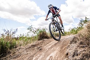 #TeamUSA athletes went to Salinas, PR, to take on the #MTBPanAm race. They came back with four Champion titles!

📸: Maximilano Blanco
fal.cn/3elYJ