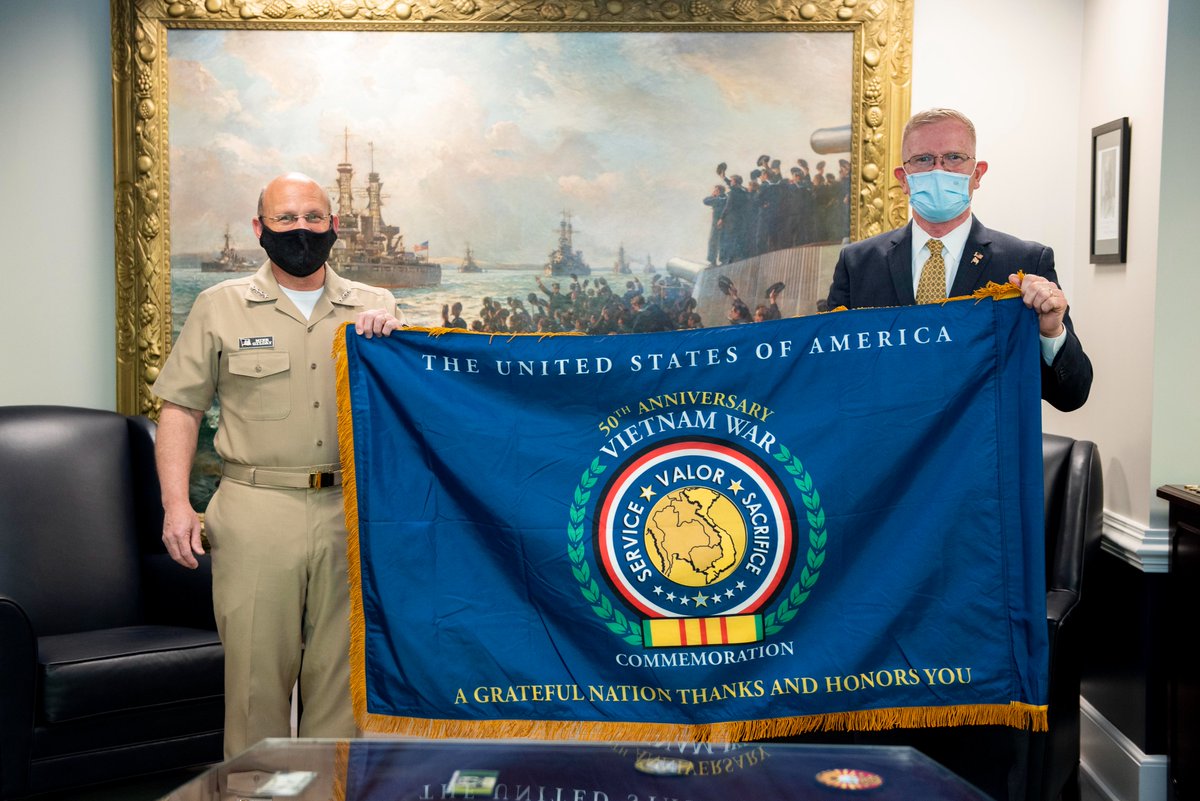 USNavyCNO (@usnavycno) on Twitter photo On National #VietnamWarVeteransDay we honor, recognize and thank all Vietnam vets for their service and sacrifice. Thank you for wearing the cloth of our nation, #Shipmates On National #VietnamWarVeteransDay we honor, recognize and thank all Vietnam vets for their service and sacrifice. Thank you for wearing the cloth of our nation, #Shipmates