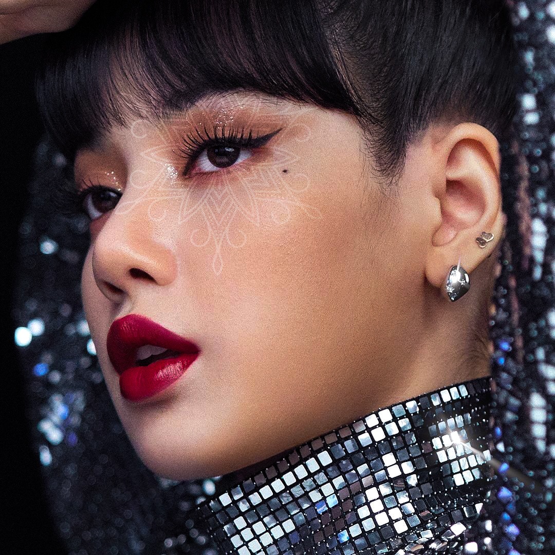 AIZPACKS's tweet photo. #LISA • @BLACKPINK • #aizpacks
☆; #MAC https://t.co/6vqrxAgs9N