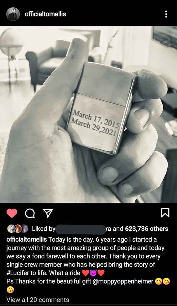 Yeah I know I have been inactive here from a long long time.. I have been very busy since my exams are gonna come next month..but fuck my exams..today I just can't control my emotions &amp; I cried a lot after seeing this..what's happening to me? Are you guys ok? I missed yall😭😭😭