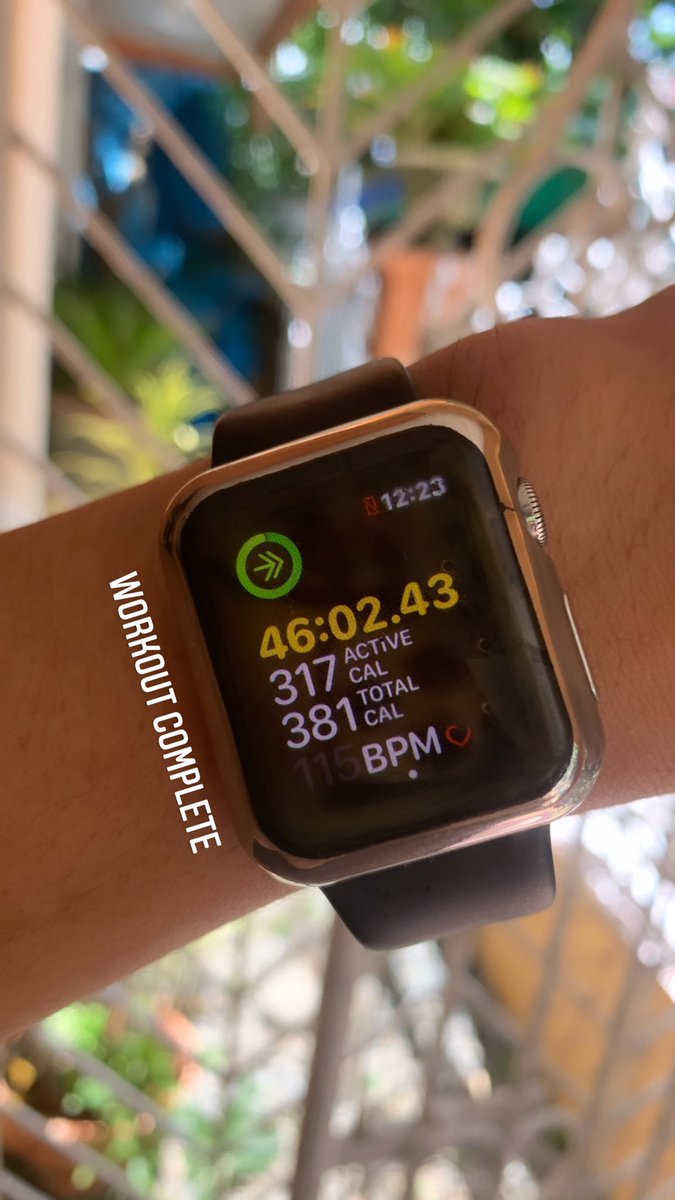 iamdompasamba's tweet image. Tuesday home workout. 💪🏻💦 #Fitspiration #Homeworkout #Threadmill #IndoorCycling