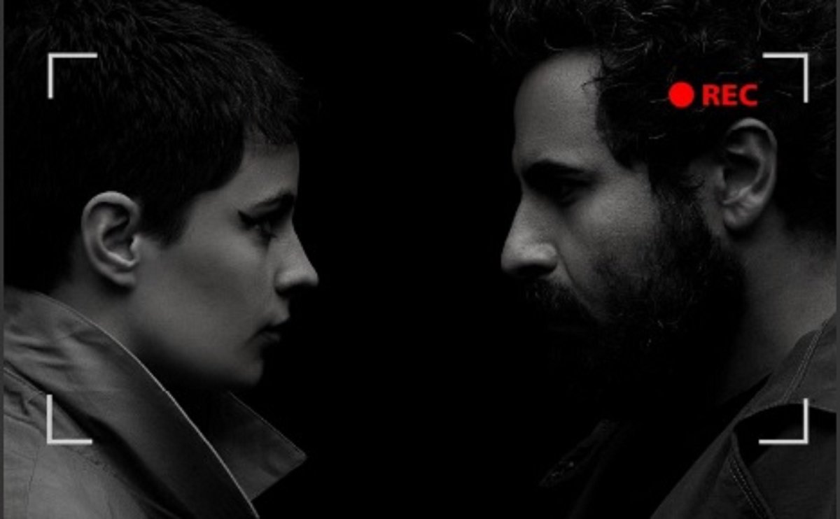 Resenhando's tweet photo. Grátis: #CiaPráxisArte estreia espetáculo online #OffHamlet, inspirado na obra prima de  #WilliamShakespeare. Com direção de #ErickGallani e codireção de #FernandoAveiro, montagem parte de estética documental. Confira👇🏻
https://t.co/X0Ih3NQUlR #Teatro #ExperimenteTeatro https://t.co/YjvpLkLrIw