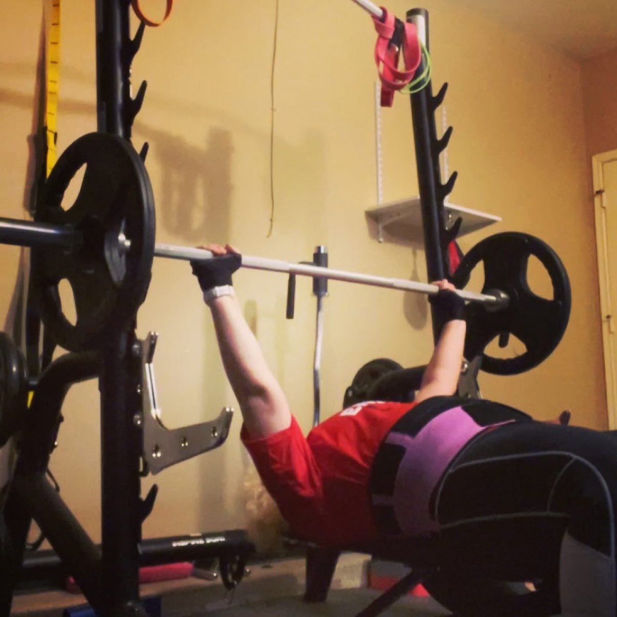 RuschAudrey's tweet photo. A bit tired but still got some work in! Upper body and a recovery jog. One of those days I’m glad I pushed through when I wasn’t feelin it. Gotta be ready for my next game! #getitdone #upperbodyworkout #recoveryjog #veganathlete #htownpanthers #tufa #oline #center #footballchick https://t.co/CcrgydJglA