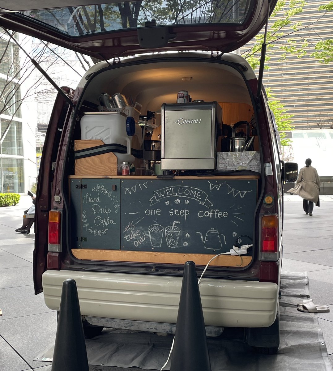 CobblerAsakusa's tweet photo. ホンジュラス ラ ファルダ♪
*・゜゚・*:.。..。.:*・'(*゚▽゚*)'・*:.。. .。.:*・゜゚・*
#onestepcoffee
#ワンステップコーヒー https://t.co/xPgOe3RvpS