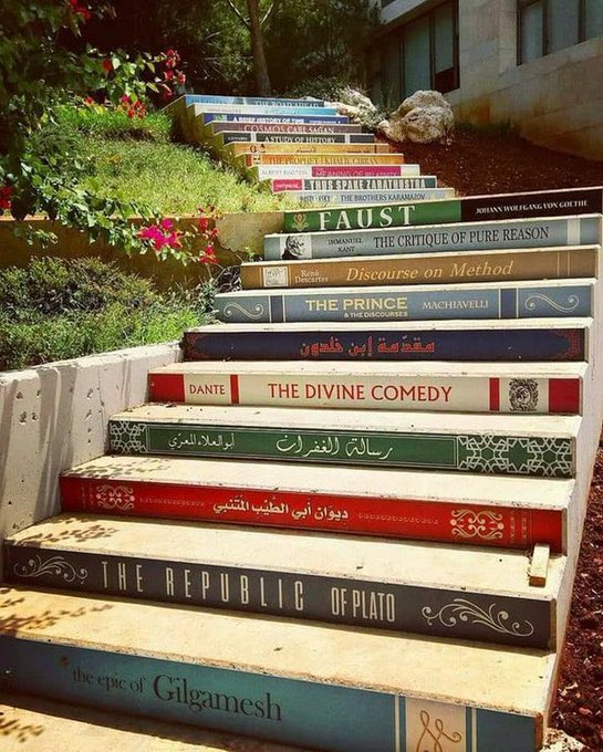AlTabook's tweet photo. #تصويري سلالم جميلة الأول من حي المهاجرين دمشق والثاني من الحي الطلابي الكورة لبنان #صباح_الخير https://t.co/0NC7DicObq