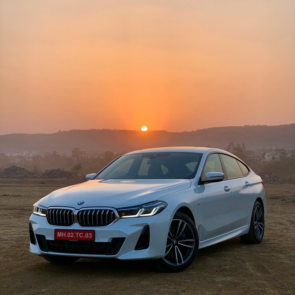 SirishChandran's tweet image. Blessed that I wake up in every morning raring to go to “work”

As for what I think of #BMW #6GT 👉 lips are sealed 🤐 courtesy the dreaded embargo but I am posting pictures on the #AMA running on my Insta Stories. 
Check it out here 👉 instagram.com/stories/sirish…